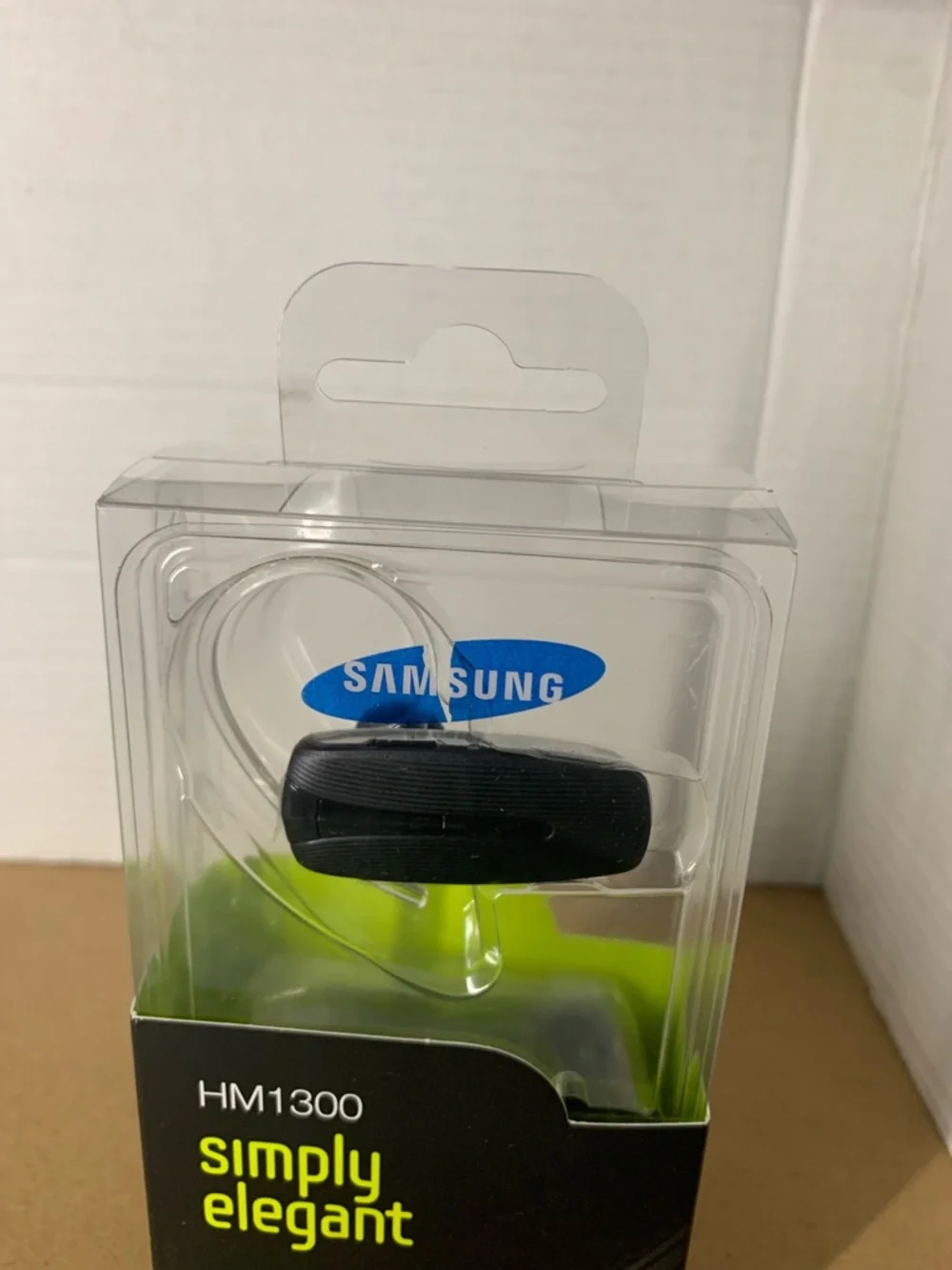 Samsung Compatible Red and Black M12-Style High Output Battery Pack